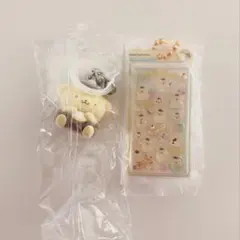 サンリオふわふわめじるしアクセサリーとボンボンドロップミニチュアチャーム2