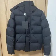新品正規品】MONCLER Languedoc ショートダウンジャケット - メルカリ