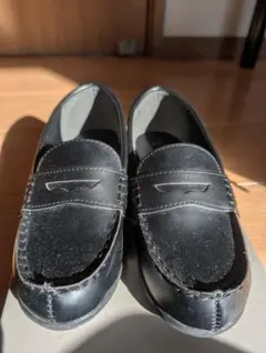キッズ用黒ローファー
