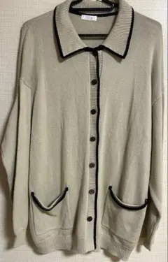 LOWRYSFARMベージュ ニットカーディガン