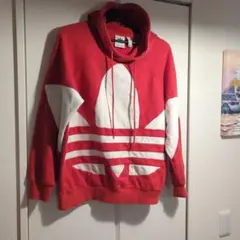 adidas トレフォイル ビッグロゴパーカー