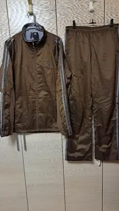 Item thumbnail for item cfc45a77-2da6-4e73-acf0-dc4626160429