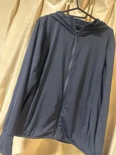 UNIQLO XL UVカットネイビー フルジップフード付き