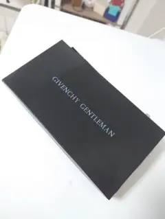 Givenchy 長財布のサムネイル