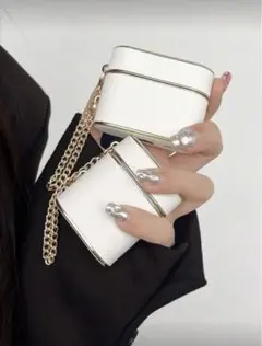 AirPods proケース (白 )チェーン付き