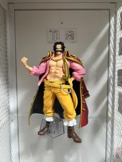 ワンピース フィギュア ゴール・D・ロジャー