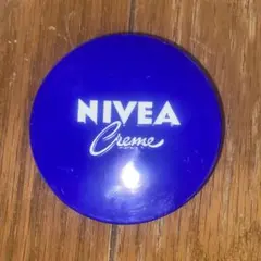 NIVEA Creme ボディクリーム缶のサムネイル