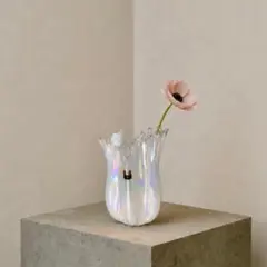 ヴィンテージ アートガラス 花瓶 フラワーベース ピンク 花びら型