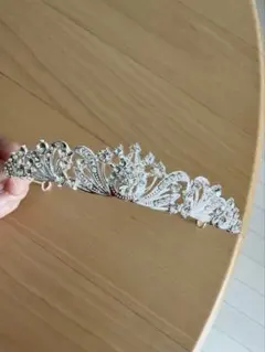 シルバー装飾ティアラ