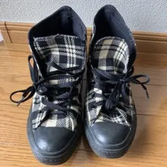 コンバース　ハイカットスニーカー ブラック・ホワイトチェック