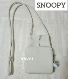 peanuts SNOOPY ミニ スマホショルダー ポシェット サコッシュ