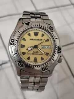 セイコー　ALBA AQUA GEAR V733-6A90　クォーツ 腕時計のサムネイル