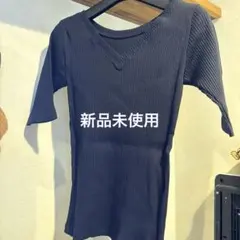 新品未使用BEAMS LIGHTS リブVネックTシャツ ネイビー サイズ38のサムネイル