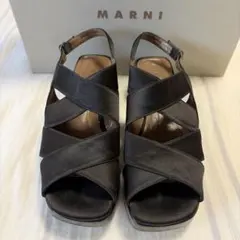 黒 布 24 シューズ