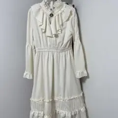 axes femme アイボリー フリル長袖ワンピース