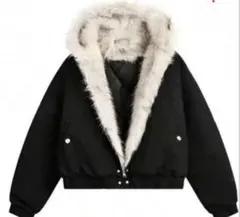ファー付きフード 黒ジャケット