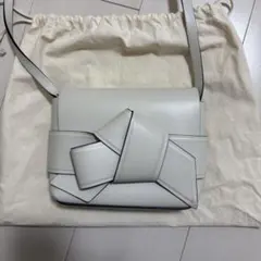 メゾンマルジェラ オンボディ 5AC ショルダーバッグ クリームホワイト
