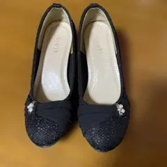 黒 グリッター パンプス