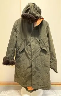 ミリタリージャケット　フード付きコート