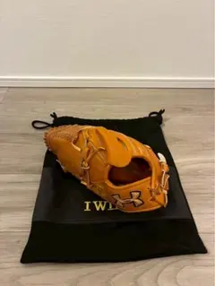 ★値下げ★Under Armour 硬式野球グローブ オレンジ　収納袋付き