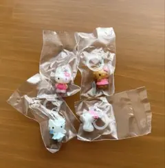 ハローキティ めじるしアクセサリー 4個セット　ガチャ