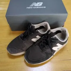 スエード スニーカー