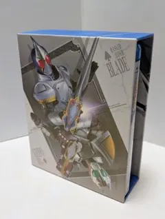 仮面ライダー剣(ブレイド) Blu-ray BOX 〈3枚組〉 Amazon.co.jp: 【メーカー特典あり】仮面ライダー剣（ブレイド） Blu