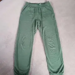 UNIQLOカーキコットンパンツ160