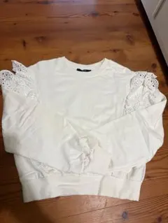 Bershka ホワイト レース付きスウェットのサムネイル