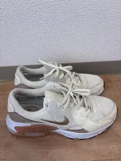 Nike スニーカー エアマックス　ホワイト/ベージュ　25cm
