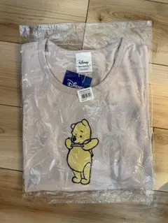 Disney くまのプーさん Tシャツ Vネック 薄いピンク