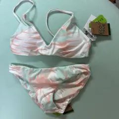 ボルコム　VOLCOM ビキニ　水着のサムネイル
