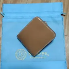 ビーズ屋公ちゃん　二つ折り財布　札内張りパイソンナチュラル　　コードバン 2026年最新】ビーズ屋公ちゃん コードバンの人気アイテム - メルカリ