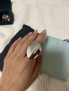 シルバーオーバル型リング