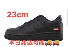 Supreme × Nike Air Force 1 Low 