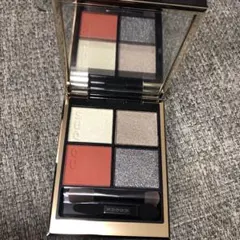 クリスマス限定SUQQUシグニチャーカラーアイズ　111月夜見　ホリデー限定