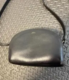 ハーフムーンバッグ ショルダーバッグ