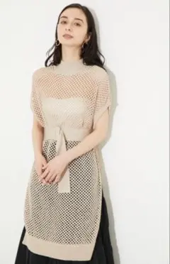 【極美品】rienda ベージュ 透かし編み半袖ロングワンピース 膝丈 スリット