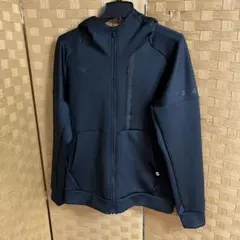 Mizuno ストレッチスウェットフーディ　ジップパーカー