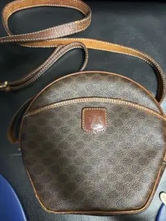 CELINE ブラウンレザーショルダーバッグ