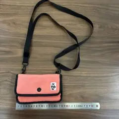 CHUMS ピンク　ショルダーバッグ
