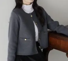 ブルーイースト　バイカラーニットカーディガン　ホワイト　ブラック