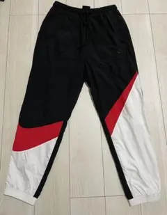 タ*ス様 Nike BIGスウッシュウーブンパンツ　Mサイズ 黒/赤/白