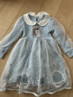 エルサ刺繍付き水色ドレス