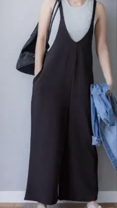 cocaエンボス加工Vネックオールインワン