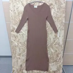 APERI ブラウンリブ編み長袖ニットワンピース