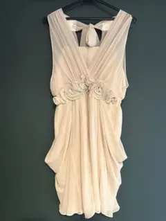 膝丈フラワー装飾パーティードレス