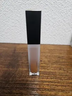 SUQQUトリートメントラッピングリップ