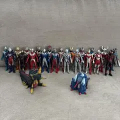 ウルトラマン ソフビ フィギュア 42体大量セットまとめ売り おまけ付き