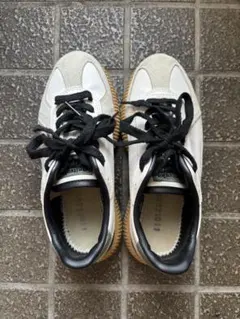 オニツカタイガー　DELECITY/デレシティ　23.5cm